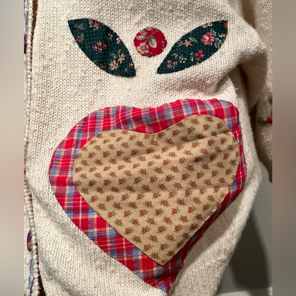 Vintage Susan Bristol Cream Teacher Cardigan Sweater Size M  Hand Embroidered - Picture 11 of 14